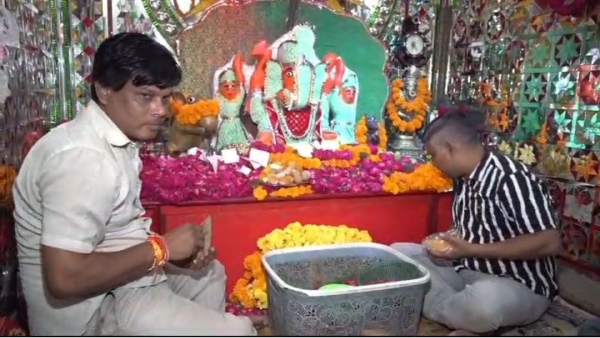 Ganesh with the application Gwalior News Ganesh with the application Gwalior News