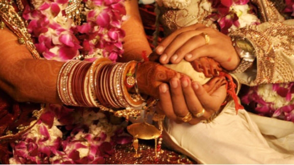 Husband s 5 wives Gwalior