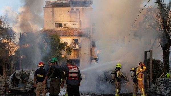 Hezbollah Fires Over 100 Rockets At Israel