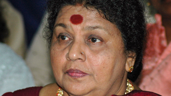 Kaviyoor Ponnamma passed away