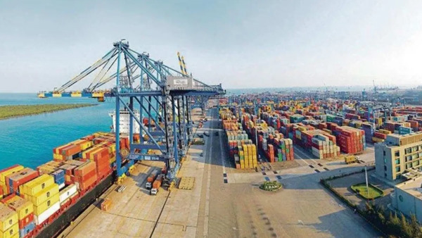 Maharashtra Vadhavan port new projects Maharashtra Vadhavan port new projects