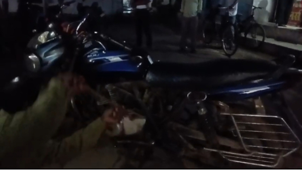 snake in bike engine mahar video snake in bike engine mahar video
