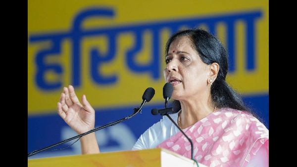 sunita kejriwal sunita kejriwal