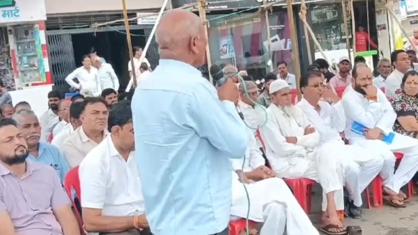 Demand of soybean farmers intensifies in MP agitation continues for Rs 6 thousand per quintal Demand of soybean farmers intensifies in MP agitation continues for Rs 6 thousand per quintal