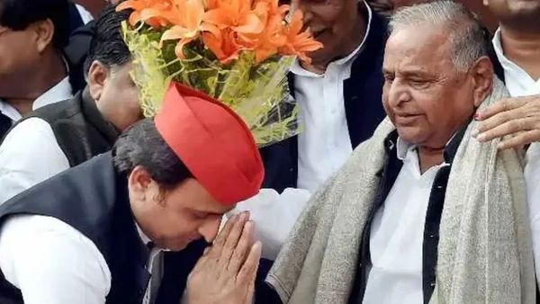Akhilesh Yadav Akhilesh Yadav
