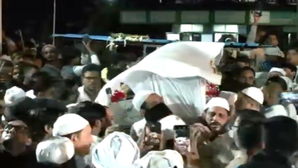 Baba Siddiqui laid to rest