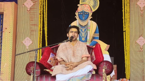 Diwali Crackers Dhirendra Krishna Shastri