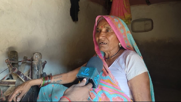 Mahatma Gandhi spinning wheel Sulkhama Maihar