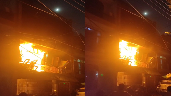 Massive fire in flat in Noida Massive fire in flat in Noida