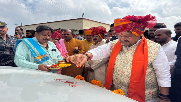 Minister Kailash Vijayvargiya performed Shastra Puja in Dhar on Vijayadashami then said a big thing