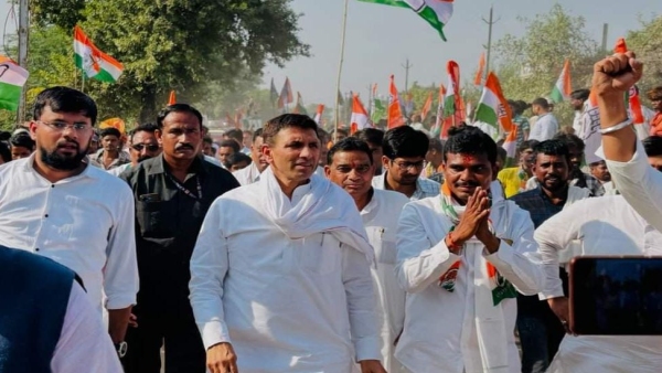 FIR against 6 Congress leaders including Digvijay Singh and Jitu Patwari in Vijaypur by-election of Sheopur FIR against 6 Congress leaders including Digvijay Singh and Jitu Patwari in Vijaypur by-election of Sheopur