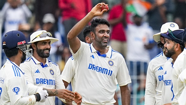 Ravichandran Ashwin 1