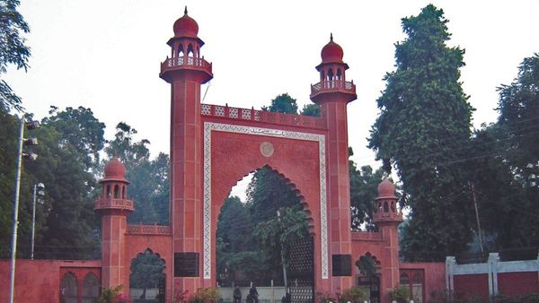 Aligarh Muslim University Minority Status verdict
