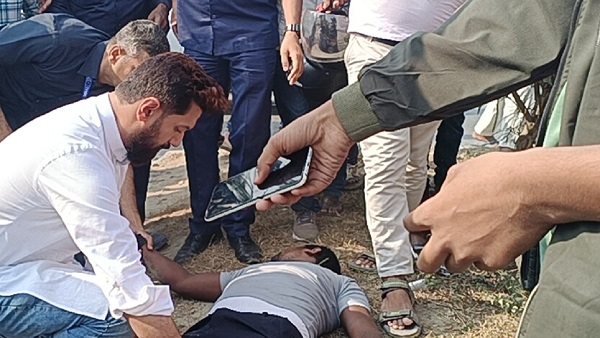 Once again Union Minister Chirag Paswan won the hearts of the people helps two injured on road