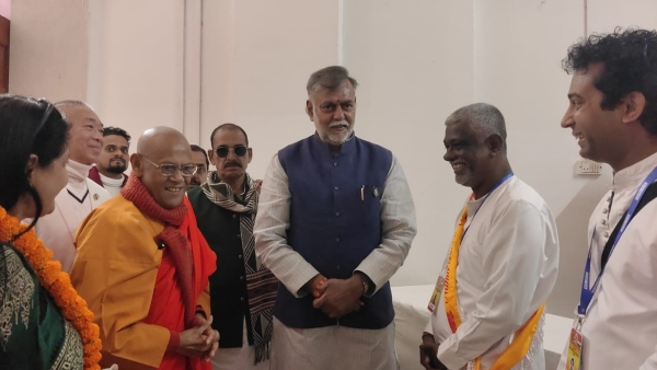 Sanchi Mahabodhi Mahotsav Minister Prahlad Patel and Thailand Supachai Verapanchong participated Sanchi Mahabodhi Mahotsav Minister Prahlad Patel and Thailand Supachai Verapanchong participated