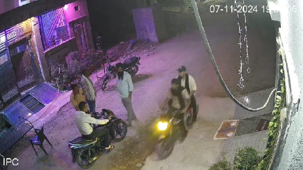 Gwalior News Jail firing on parole