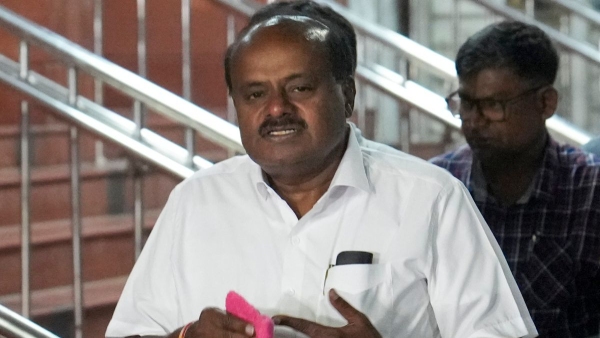 H D Kumaraswamy