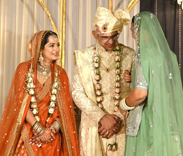 IPS Jagdish Bangarwa Wife name