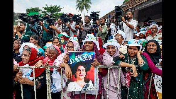  पलक्कड़ उपचुनाव: पुलिस तलाशी को लेकर तनाव