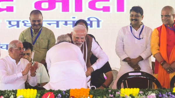 Nitish Kumar PM Modi Darbhanga Event Nitish Kumar PM Modi Darbhanga Event