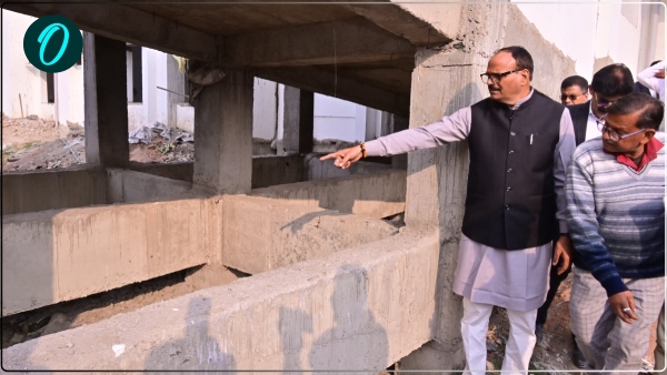 chandauli-trauma-center-deputy-cm