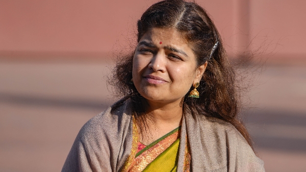 Poonam Mahajan