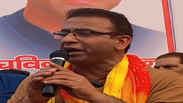 Raghuvinder Shaukeen Raghuvinder Shaukeen