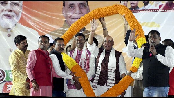 एकता और संस्कृति सुरक्षा की कुंजी: सिंह एकता और संस्कृति सुरक्षा की कुंजी: सिंह