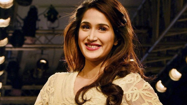 Sagarika Ghatge 1 Sagarika Ghatge 1
