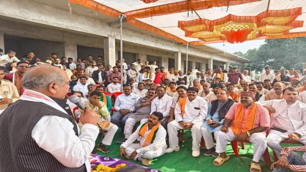 Congress divided country in the name of religion castes Narendra Singh Tomar allegation in Vijaypur