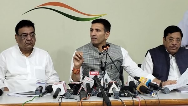 Budhni and Vijaypur by-elections Political war between Congress Jitu Patwari and BJP Budhni and Vijaypur by-elections Political war between Congress Jitu Patwari and BJP