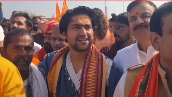 Narottam Mishra and Rao Uday Pratap joined Dhirendra Krishna Shastri Hindu awareness march