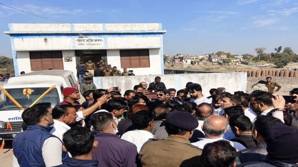 Serious allegations against Rahul Gandhi ED officers Manoj Parmar neha Ashta incident