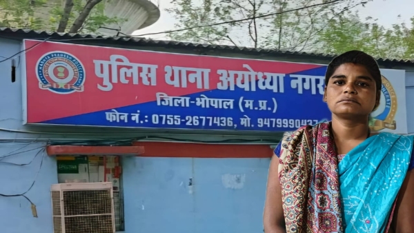 Ayodhya Nagar police station arrested the vicious woman Nakbajan recovered stolen goods Ayodhya Nagar police station arrested the vicious woman Nakbajan recovered stolen goods