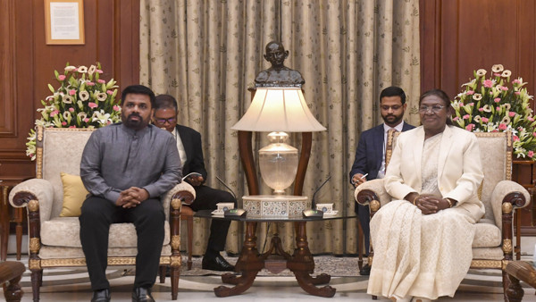 Anura Kumar meets President Murmu