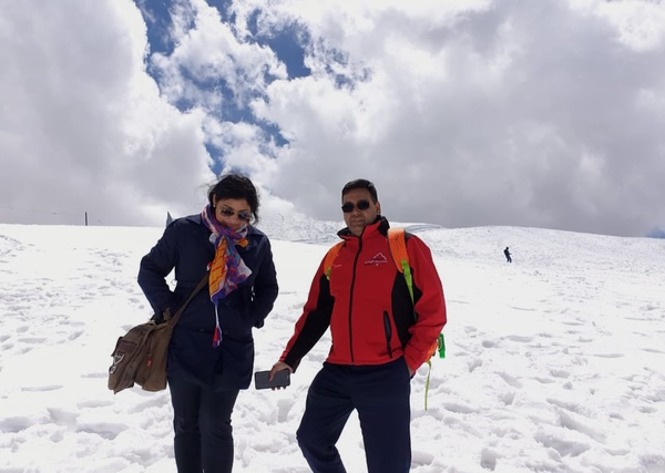 IPS Manoj Kumar Wedding Anniversary