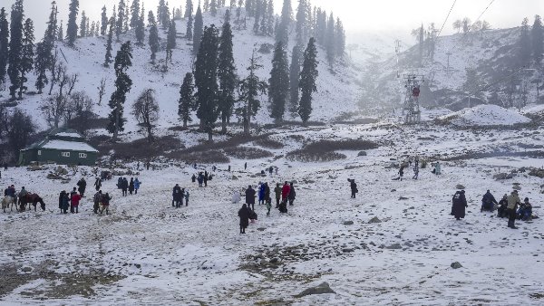 Jammu kashmir Snowfall