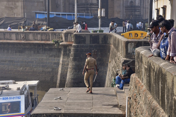 Mumbai Boat Accident