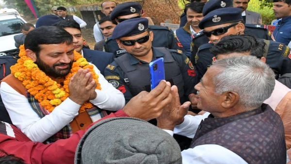 cm saini