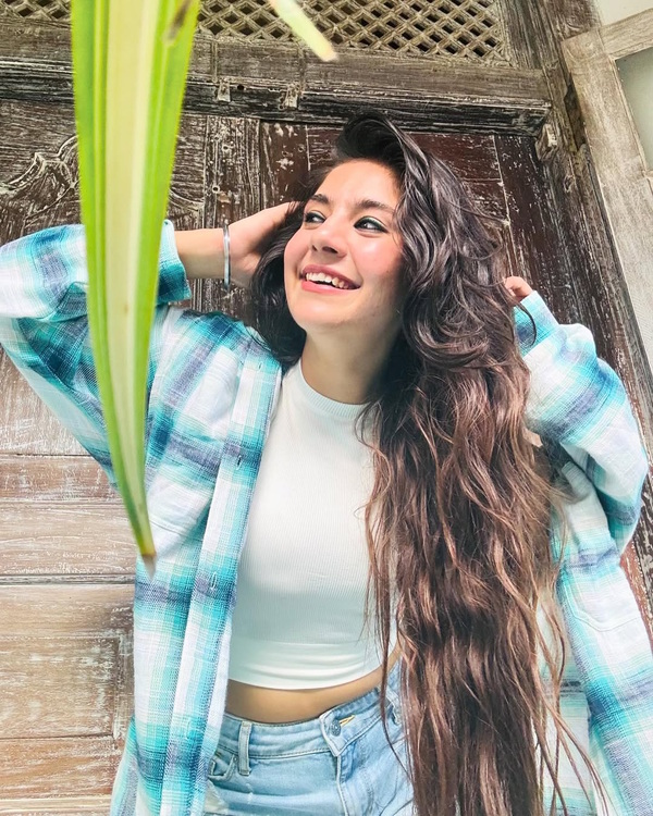 Simran Singh Instagram