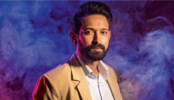 Vikrant Massey returned to shooting for Aankhon Ki Gustakhiyan After announcing retirement Vikrant Massey returned to shooting for Aankhon Ki Gustakhiyan After announcing retirement