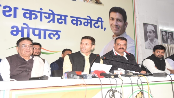 Mohan Yadav government took loan 30 times in 11 months Jitu Patwari exposed BJP Mohan Yadav government took loan 30 times in 11 months Jitu Patwari exposed BJP