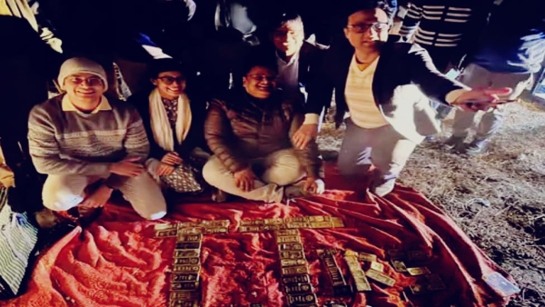 Income Tax Department amp amp lokayukta action on Saurabh Sharma treasure of gold and silver