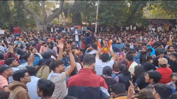 MPPSC agitation ends Public Service Commission seeks consent statement of Collector Ashish Singh