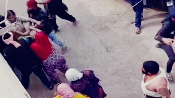 Heavy force deployed in Jahangirabad Residents said - 12 people detained