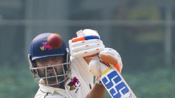 why ajinkya rahane back from dressing room
