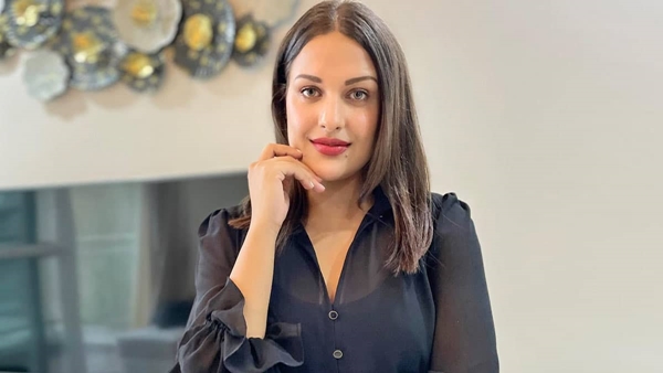 Himanshi Khurana hospitalized