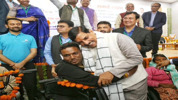 cm mohan