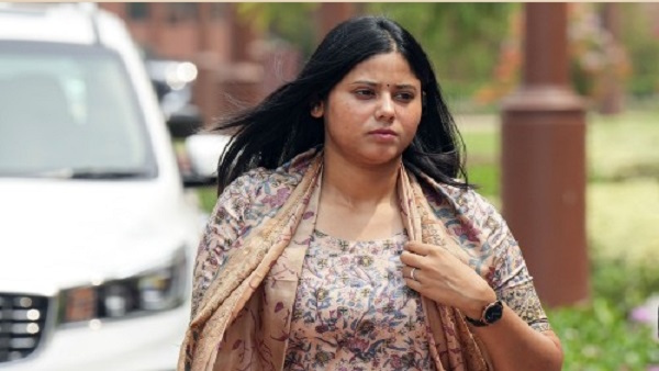 priya saroj priya saroj