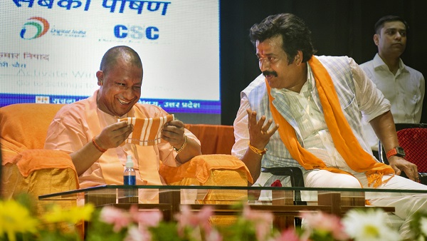Yogi Adityanath Ravi Kishan